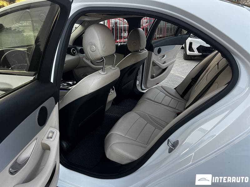 Mercedes C 300 2016 — Миниатюра 15