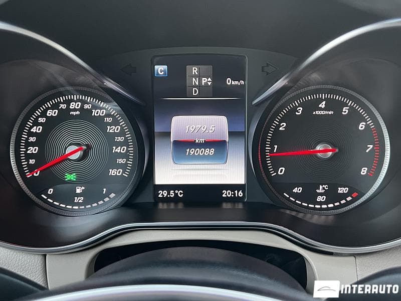 Mercedes C 300 2016 — Миниатюра 11