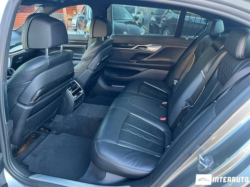 BMW 745e 2019 — Миниатюра 26