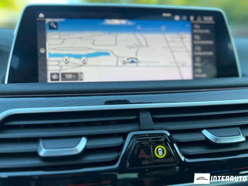 BMW 745e 2019 — Миниатюра 16