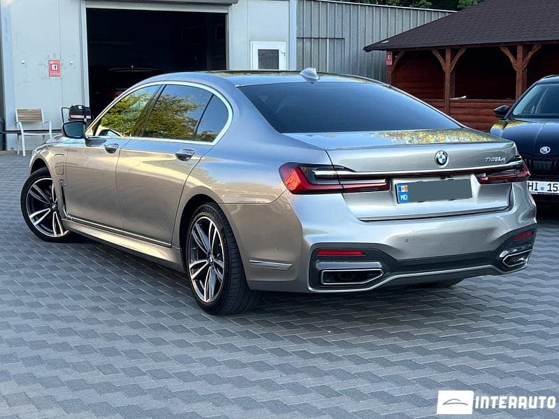 BMW 745e 2019 — Миниатюра 2