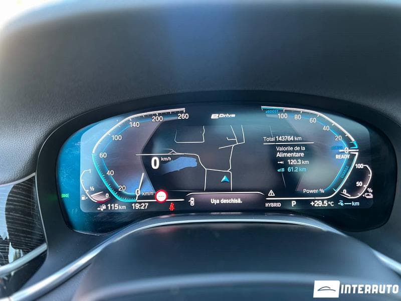 BMW 745e 2019 — Миниатюра 11