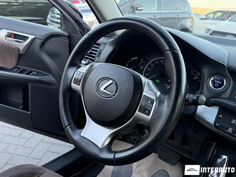 2012 Lexus CT 200h — Miniatură 7