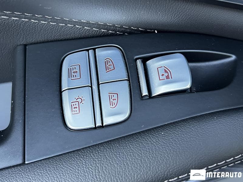 BMW X7 4.0d 2023 — Миниатюра 25
