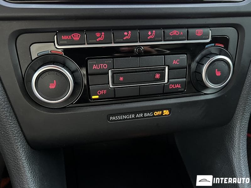 2010 Volkswagen Golf GTI — Miniatură 14
