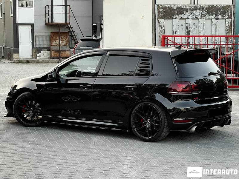 2010 Volkswagen Golf GTI — Miniatură 2