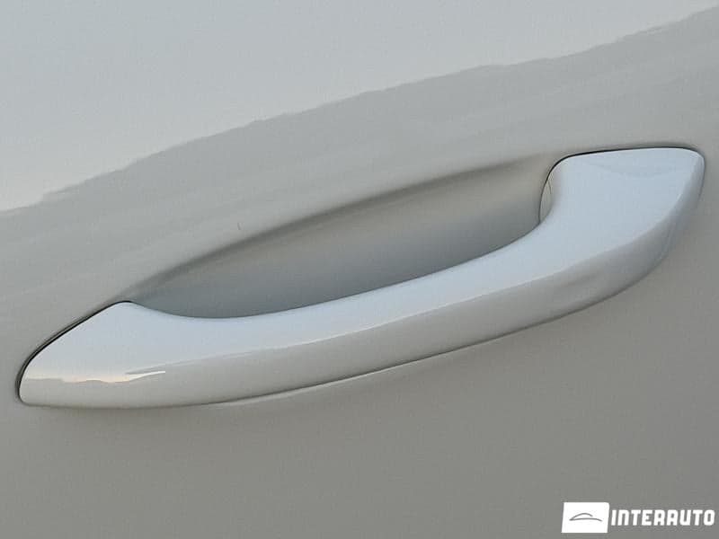 Porsche Macan 2021 — Миниатюра 20