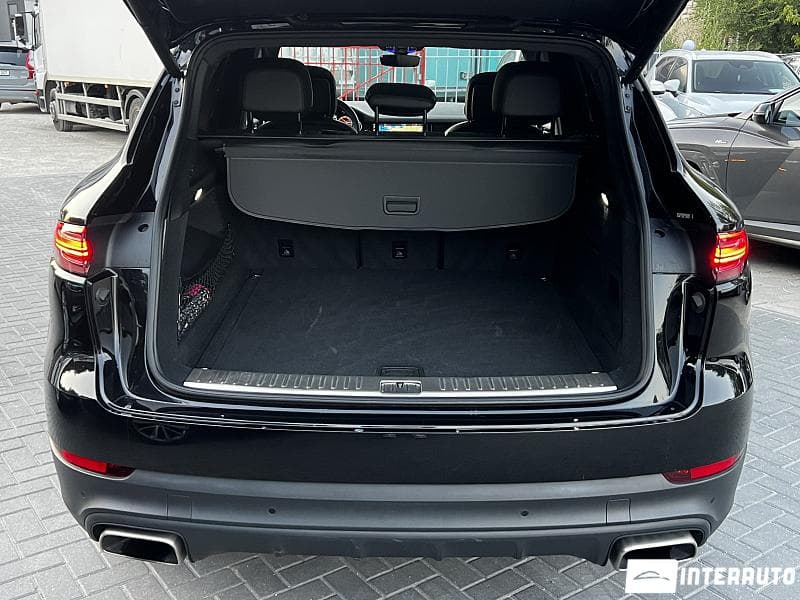 Porsche Cayenne 2019 — Миниатюра 19