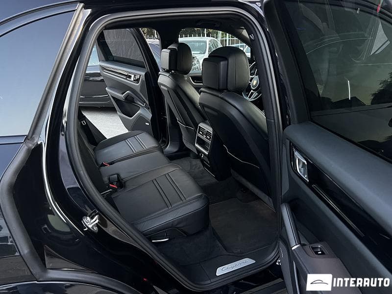 Porsche Cayenne 2019 — Миниатюра 9