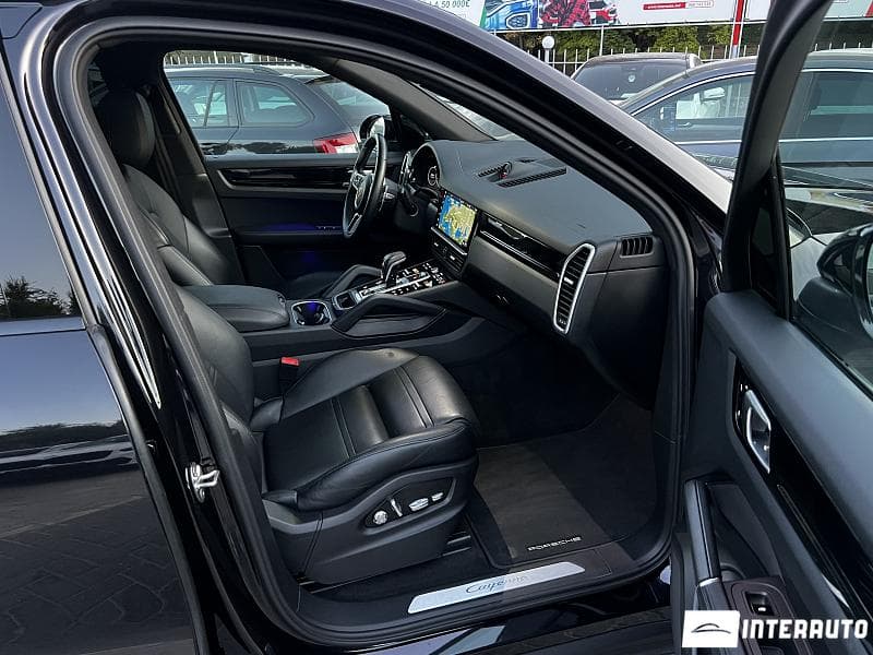 Porsche Cayenne 2019 — Миниатюра 7
