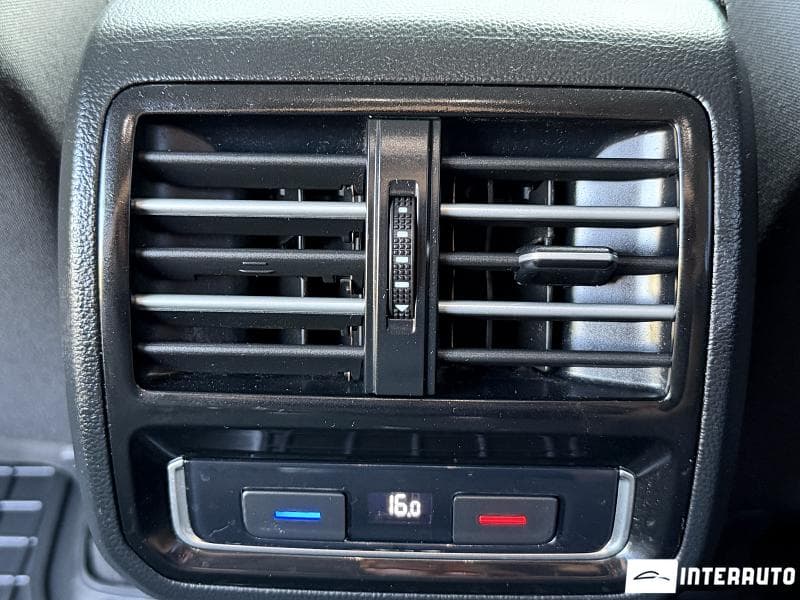 2017 Volkswagen Passat — Miniatură 17