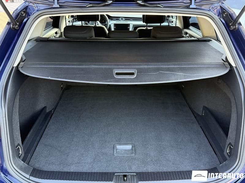 2017 Volkswagen Passat — Miniatură 19