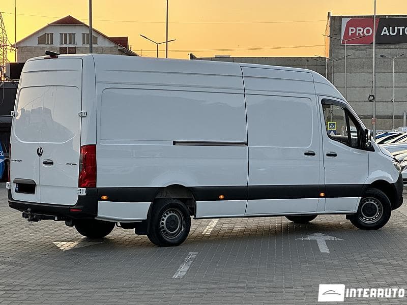 Mercedes Sprinter 2021 — Миниатюра 3