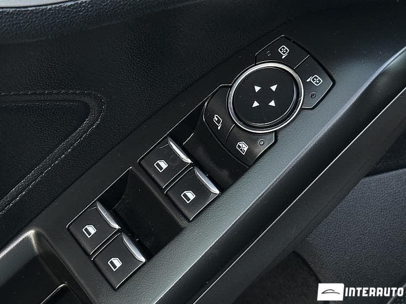 2019 Ford Focus — Miniatură 17