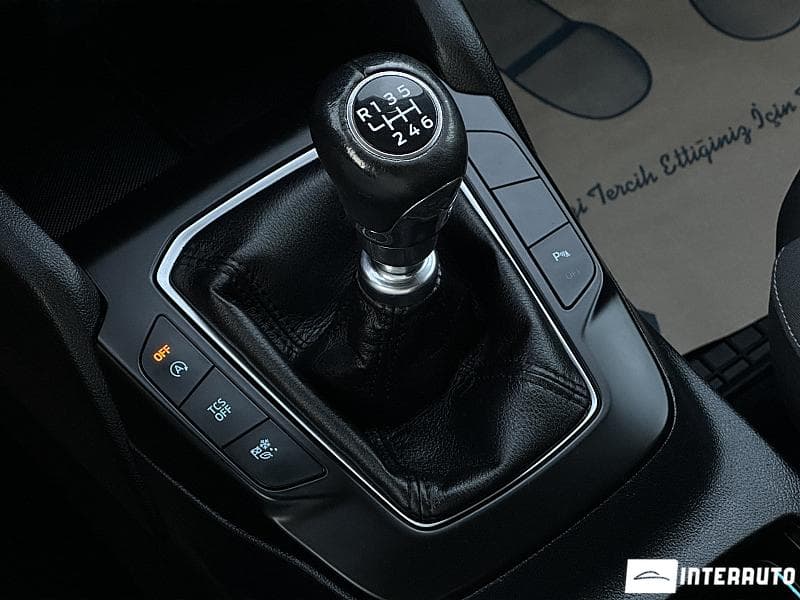 2019 Ford Focus — Miniatură 12