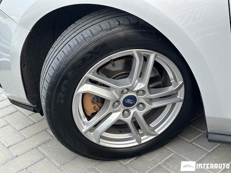 2019 Ford Focus — Miniatură 16
