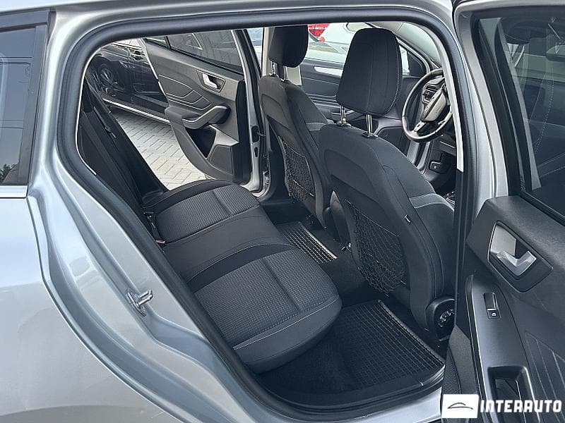 2019 Ford Focus — Miniatură 14