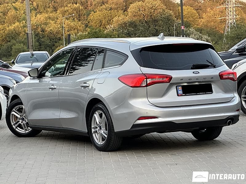 2019 Ford Focus — Miniatură 4
