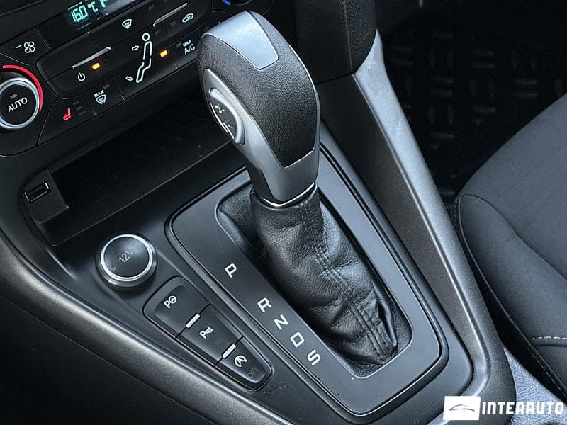 2016 Ford Focus — Miniatură 12