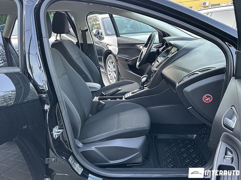 2016 Ford Focus — Miniatură 15