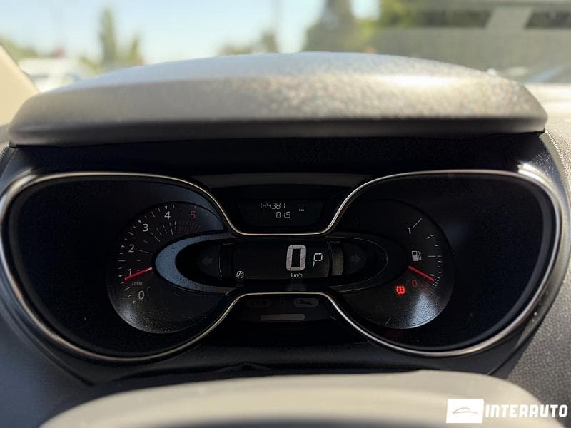 2019 Renault Captur — Miniatură 12