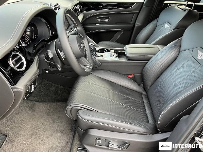Bentley Bentayga 2021 — Миниатюра 7