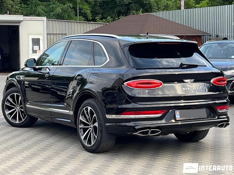 Bentley Bentayga 2021 — Миниатюра 3