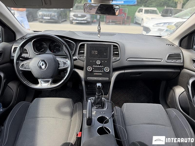 2017 Renault Megane — Miniatură 12