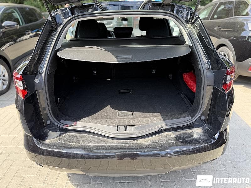 2017 Renault Megane — Miniatură 5