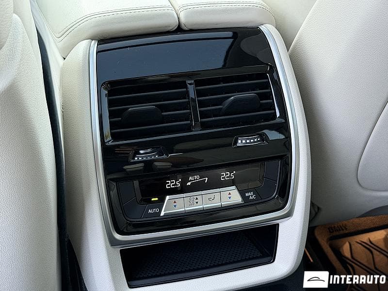 2019 BMW X7 4.0i — Miniatură 17