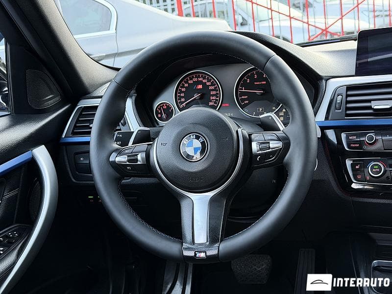 2017 BMW 330 — Miniatură 8