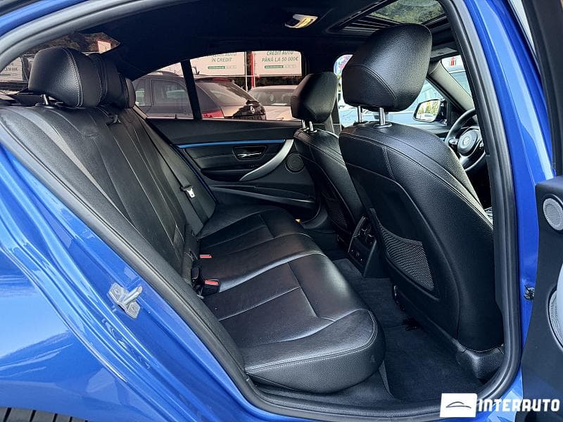 2017 BMW 330 — Miniatură 14