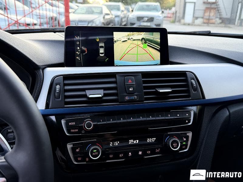 2017 BMW 330 — Miniatură 11