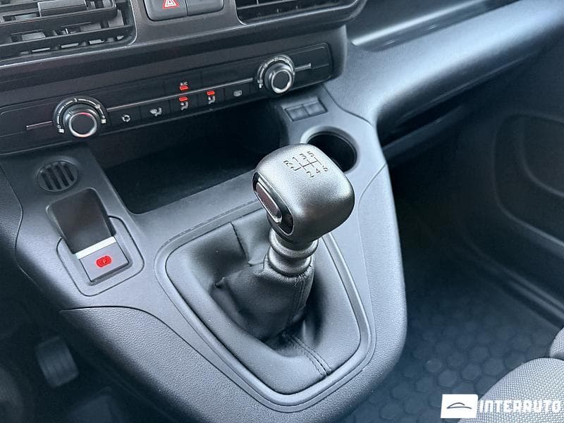2020 Opel Combo — Miniatură 8
