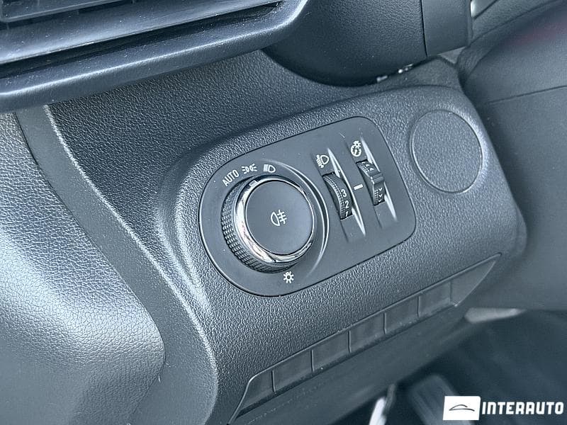 2020 Opel Combo — Miniatură 12