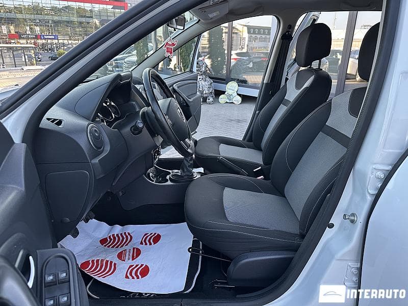 2016 Dacia Duster — Miniatură 5
