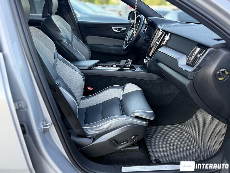 2021 Volvo XC 60 — Miniatură 20