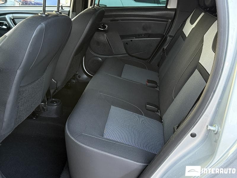 Dacia Duster 2016 — Миниатюра 15