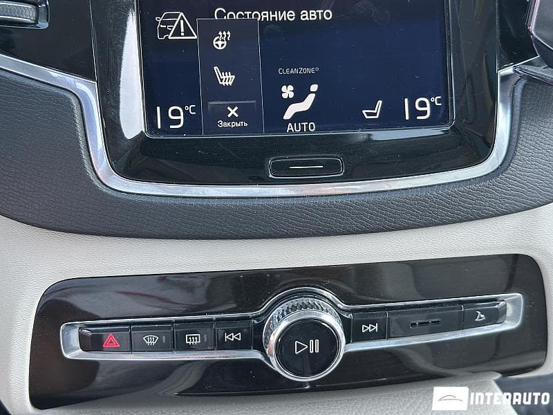 Volvo XC 90 2016 — Миниатюра 12