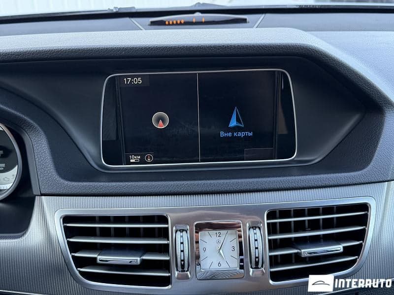 2013 Mercedes E 220 — Miniatură 14