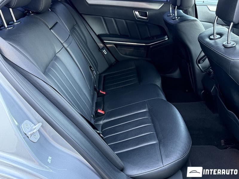 2013 Mercedes E 220 — Miniatură 19