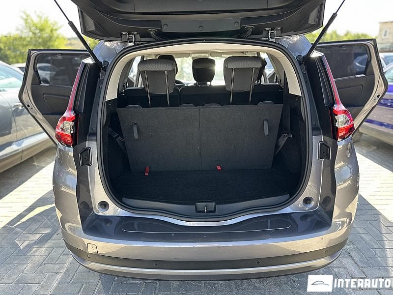 Renault Grand Scenic 2018 — Миниатюра 16