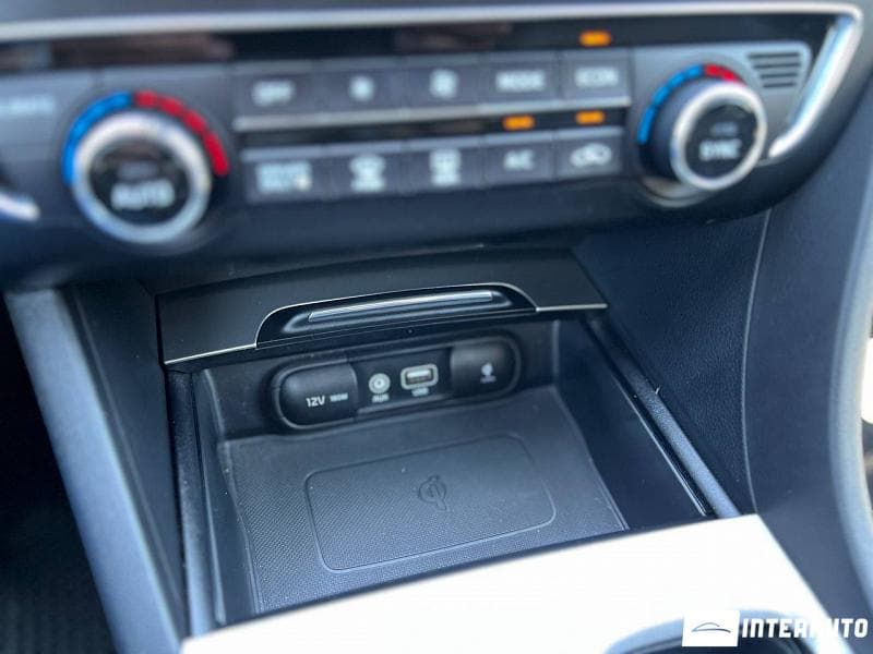 2016 Kia K5 — Miniatură 13