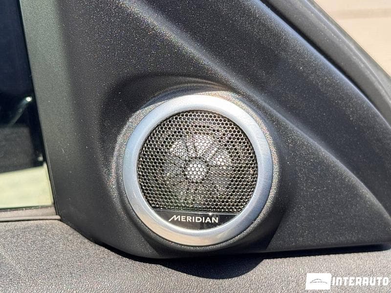Land Rover Range Rover Vogue 2021 — Миниатюра 21