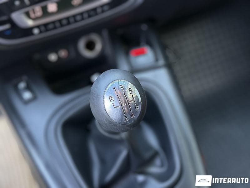 2009 Renault Grand Scenic — Miniatură 14