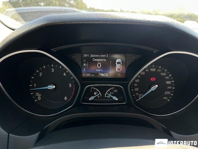 2017 Ford Focus — Miniatură 8