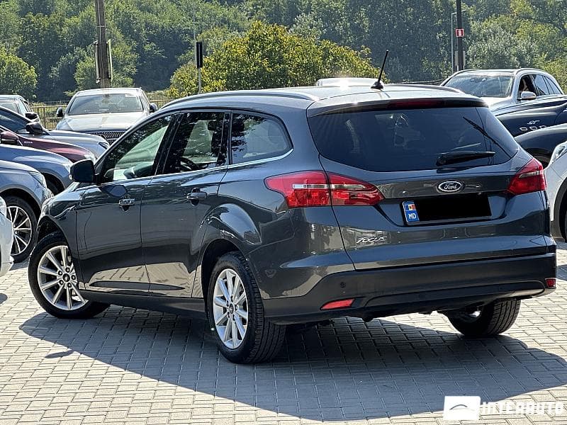 2017 Ford Focus — Miniatură 4