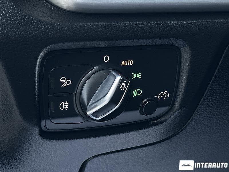 2017 Audi A3 E-tron — Miniatură 17