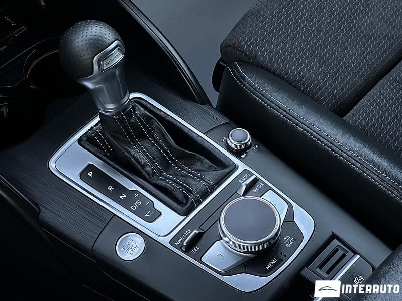 2017 Audi A3 E-tron — Miniatură 12