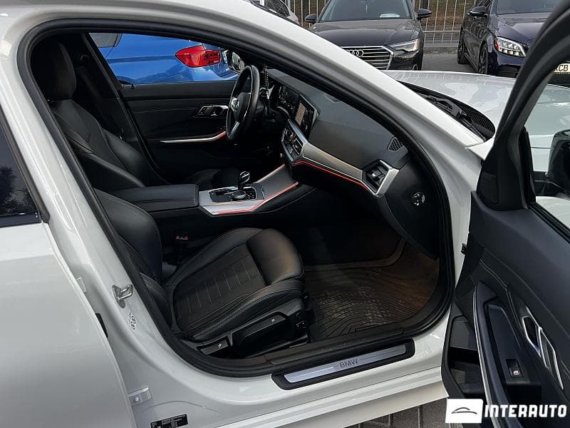 BMW 330E 2020 — Миниатюра 12